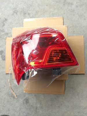 13款新凱越后尾燈、剎車燈、倒車燈、后彎燈高清細節圖解析——常州通銳汽車配件廠