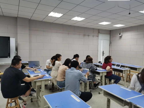 課堂注入新活力 臨沂東城實驗小學(xué)智慧課堂平板電腦使用培訓(xùn)